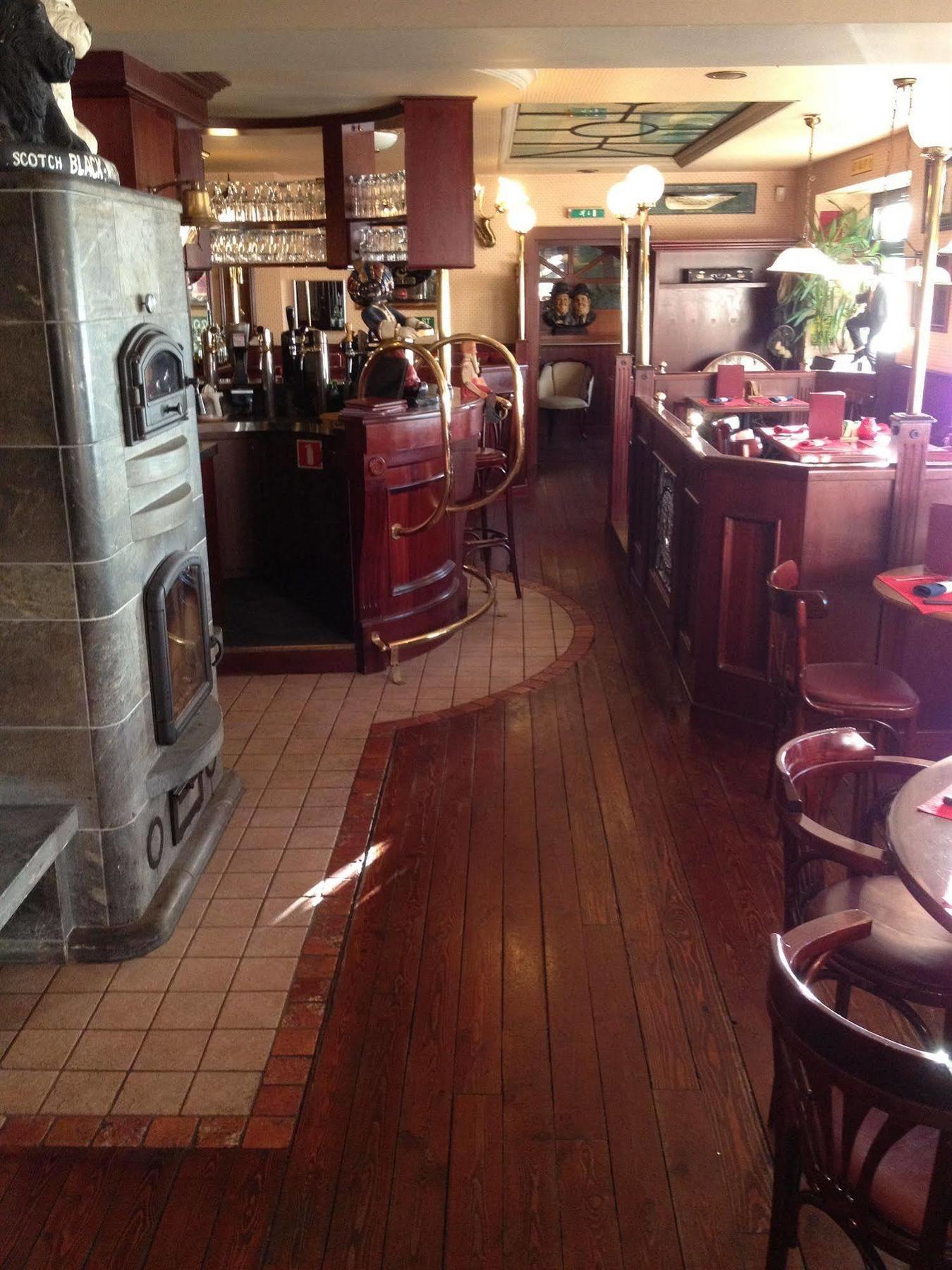 Hotel Restaurant Lamy ทัวส์วิแอจส์ ภายนอก รูปภาพ